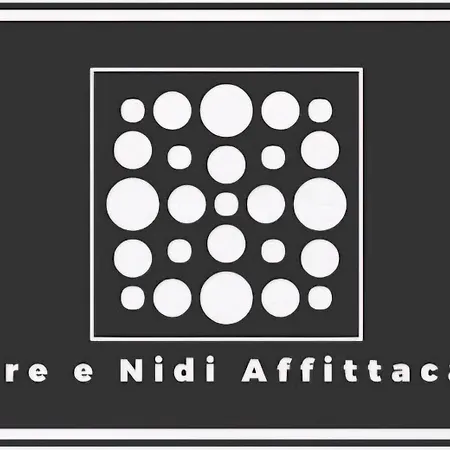 בית הארחה Alveari E Nidi אמליה